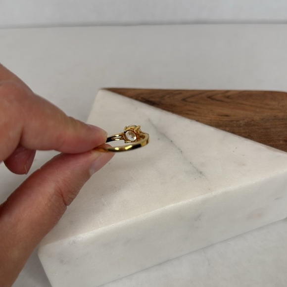 Vintage Gold Faux Diamond Ring size 9 lot D15 - Picture 5 of 8